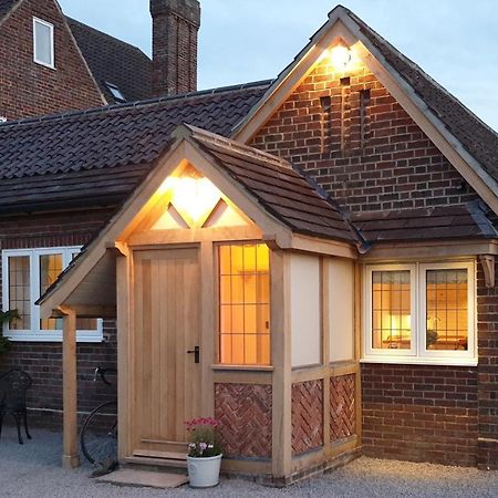 Exclusive Holiday Accommodation - Bancroft Cottage Бидейл Екстериор снимка